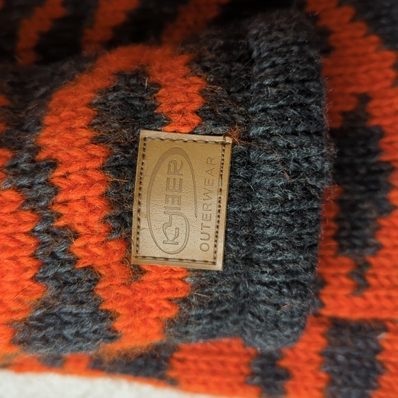 100% wool jacket with animal theme - Picture 14 of 14